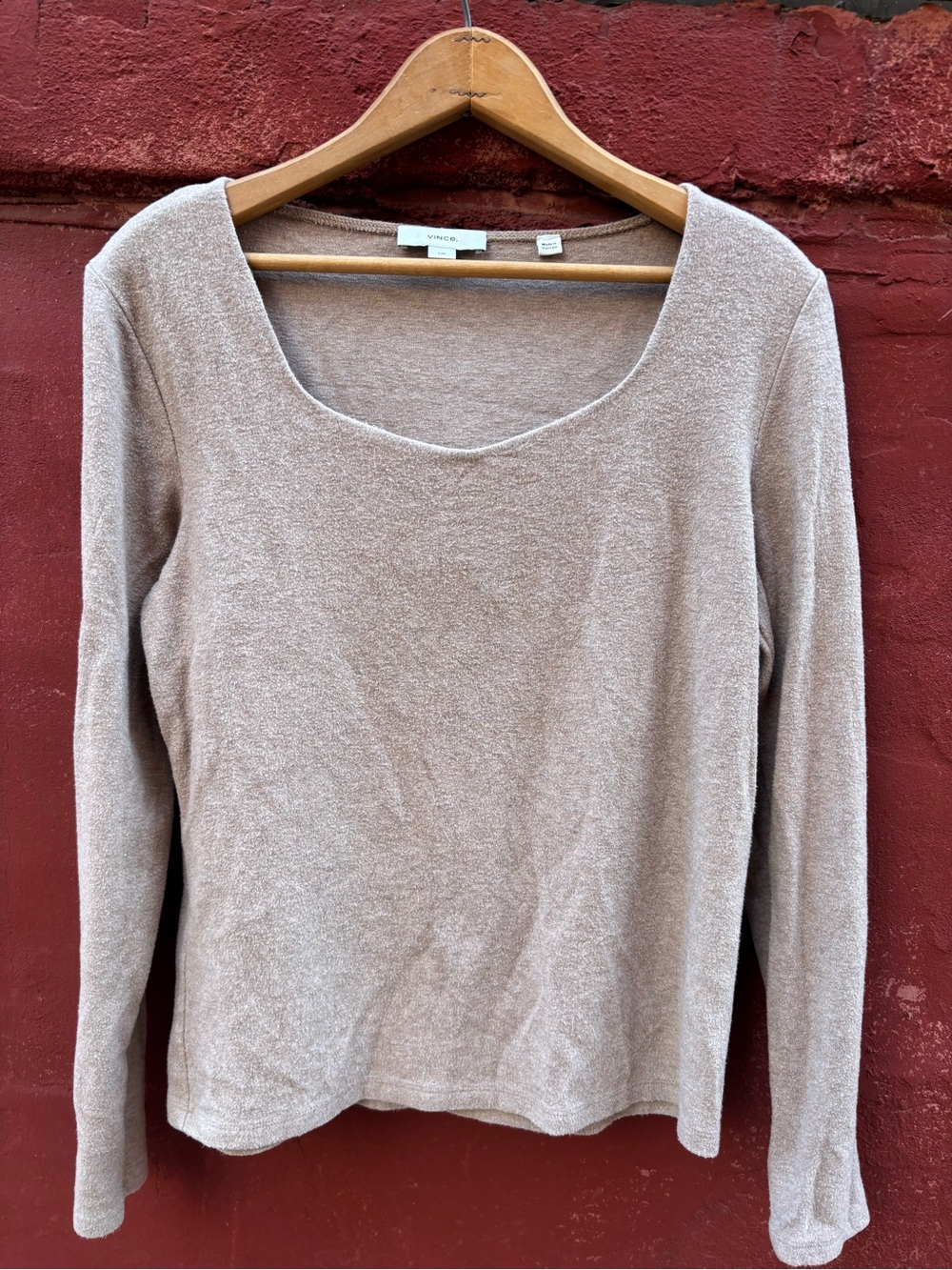 Vince Cozy Top Scoop Neck - Picture 3 of 4